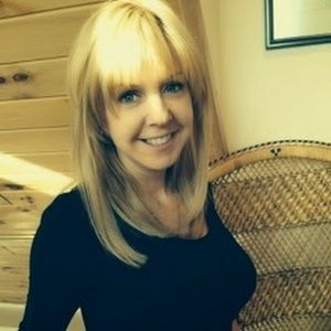 Meet your Posher, Debra